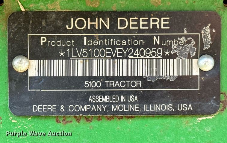 image for item OD9834 2014 John Deere 5100E  MFWD tractor