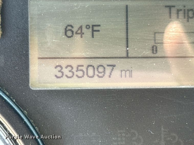 image for item OD9835 2015 Freightliner Cascadia  semi truck