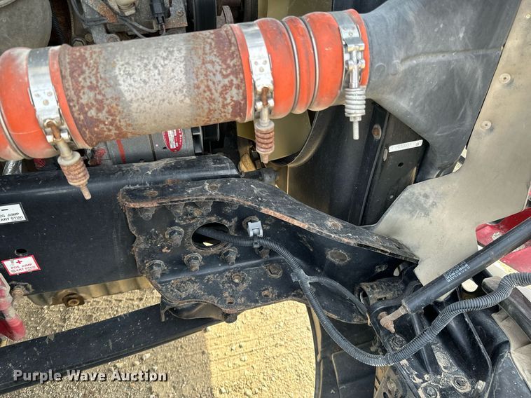 image for item OD9835 2015 Freightliner Cascadia  semi truck