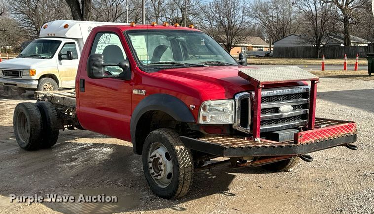 image for item OD9857 2007 Ford F550 Super Duty XL  truck cab and chassis