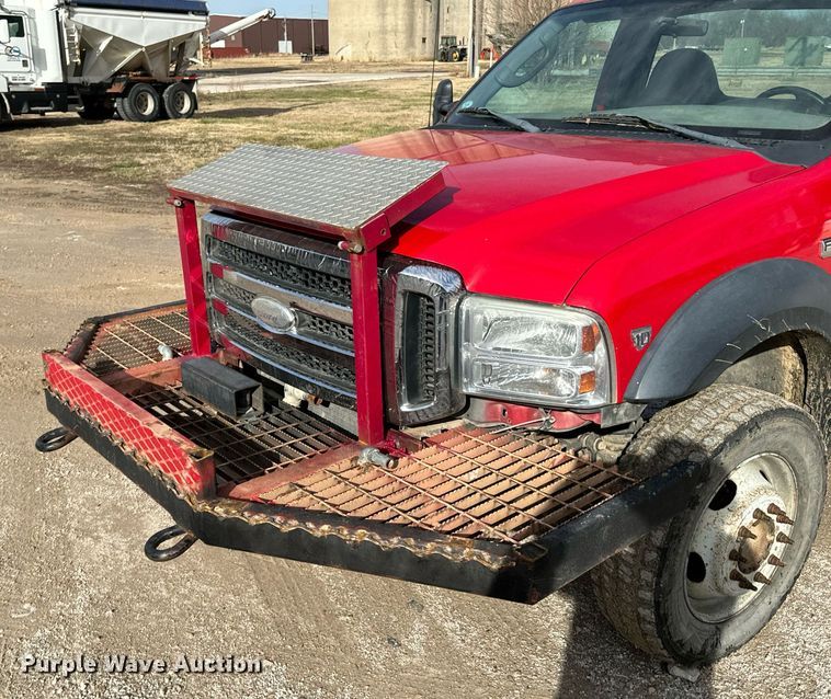 image for item OD9857 2007 Ford F550 Super Duty XL  truck cab and chassis