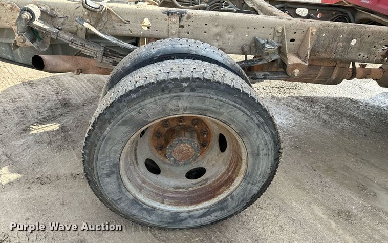 image for item OD9857 2007 Ford F550 Super Duty XL  truck cab and chassis