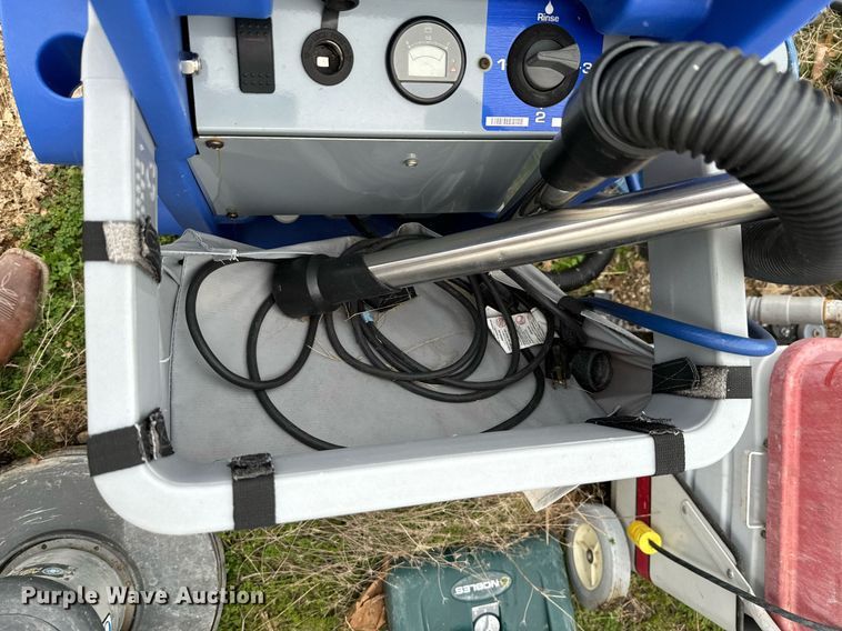 image for item OD9877 Floor cleaners and vacuums