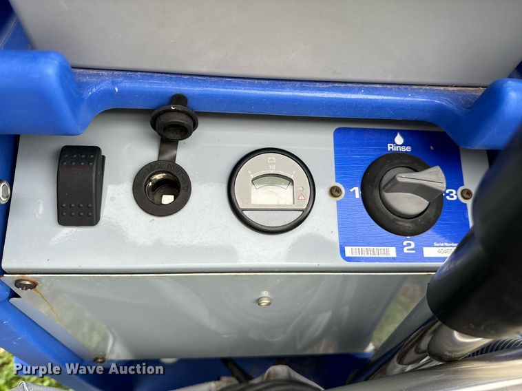 image for item OD9877 Floor cleaners and vacuums