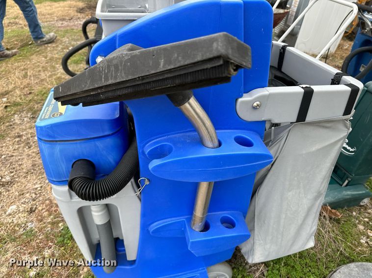 image for item OD9877 Floor cleaners and vacuums