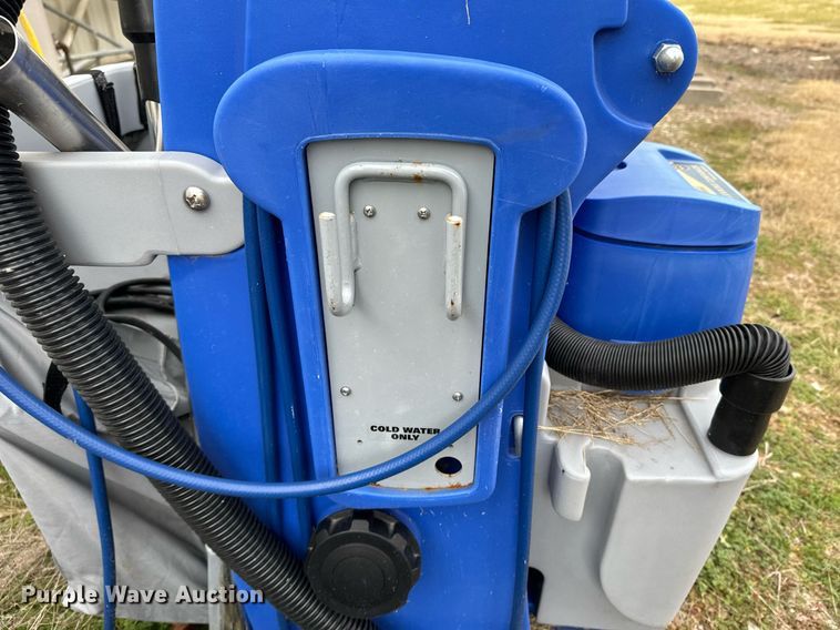 image for item OD9877 Floor cleaners and vacuums