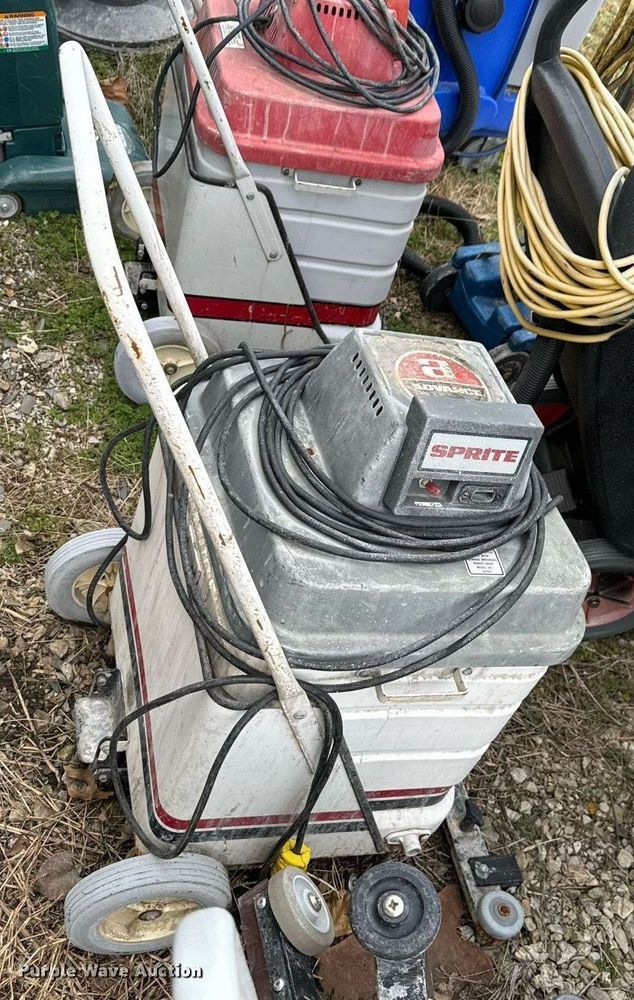 image for item OD9877 Floor cleaners and vacuums