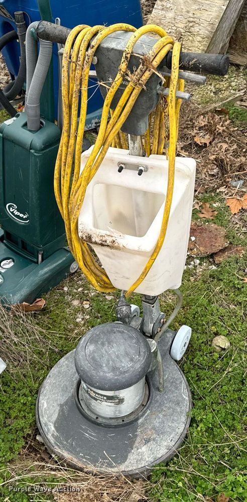 image for item OD9877 Floor cleaners and vacuums