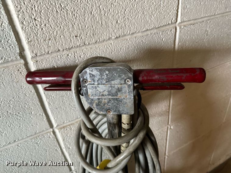 image for item OD9877 Floor cleaners and vacuums