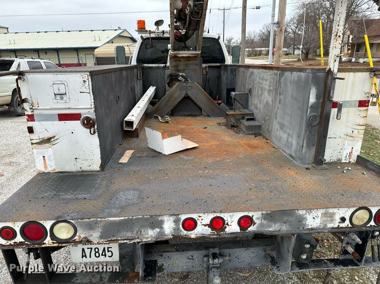 image for item OD9905 2007 Ford F650 Super Duty  bucket truck