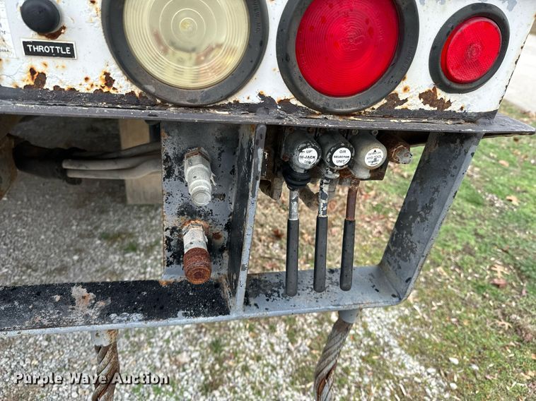 image for item OD9905 2007 Ford F650 Super Duty  bucket truck