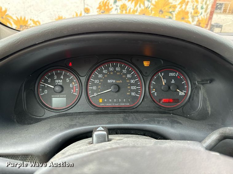 image for item OD9906 2002 Pontiac Montana  van