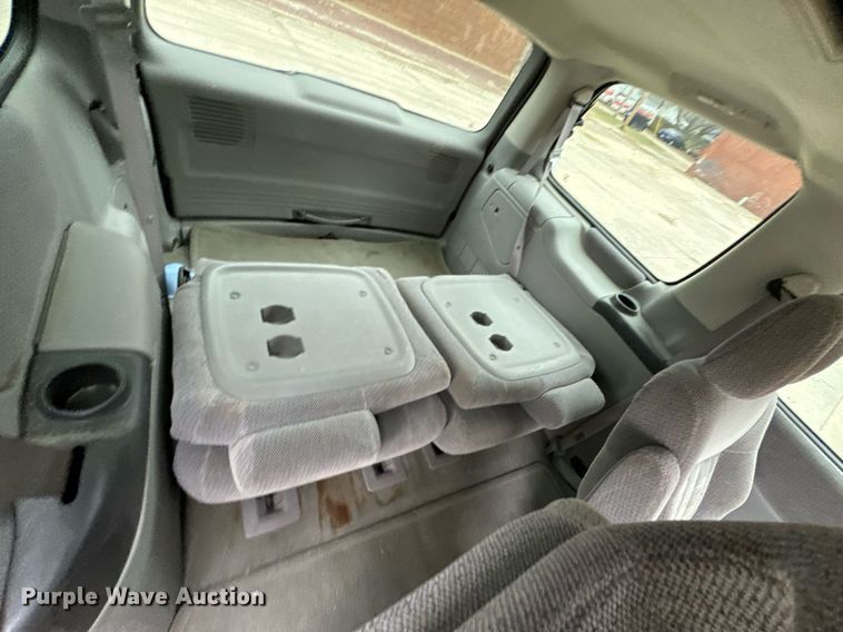 image for item OD9906 2002 Pontiac Montana  van