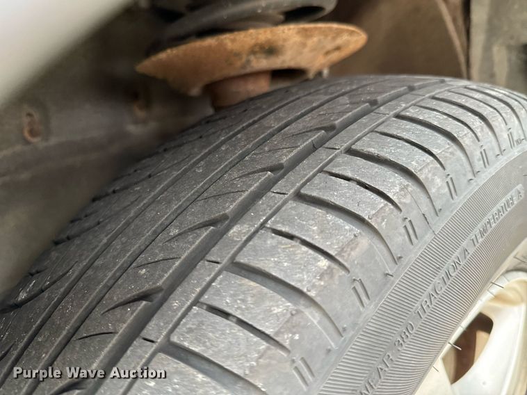 image for item OD9906 2002 Pontiac Montana  van