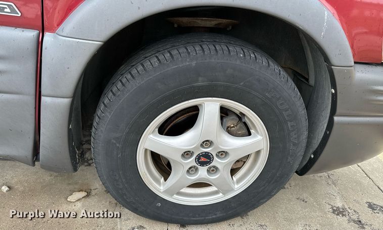 image for item OD9906 2002 Pontiac Montana  van
