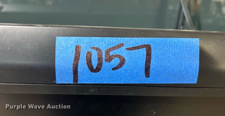 image for item OM9173 (4) TVs