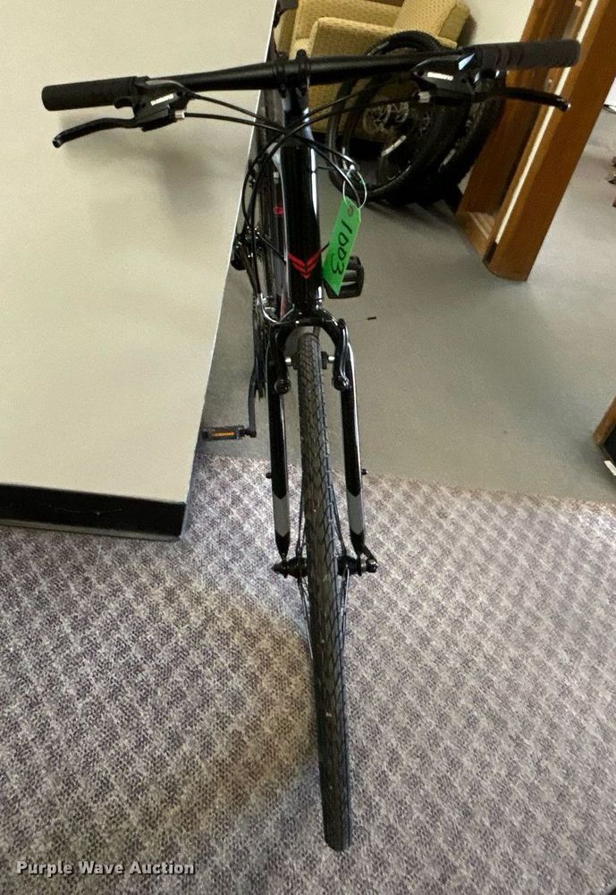 image for item OM9176 Felt Verza bike