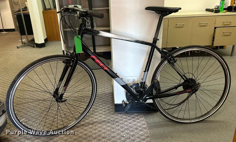 image for item OM9176 Felt Verza bike