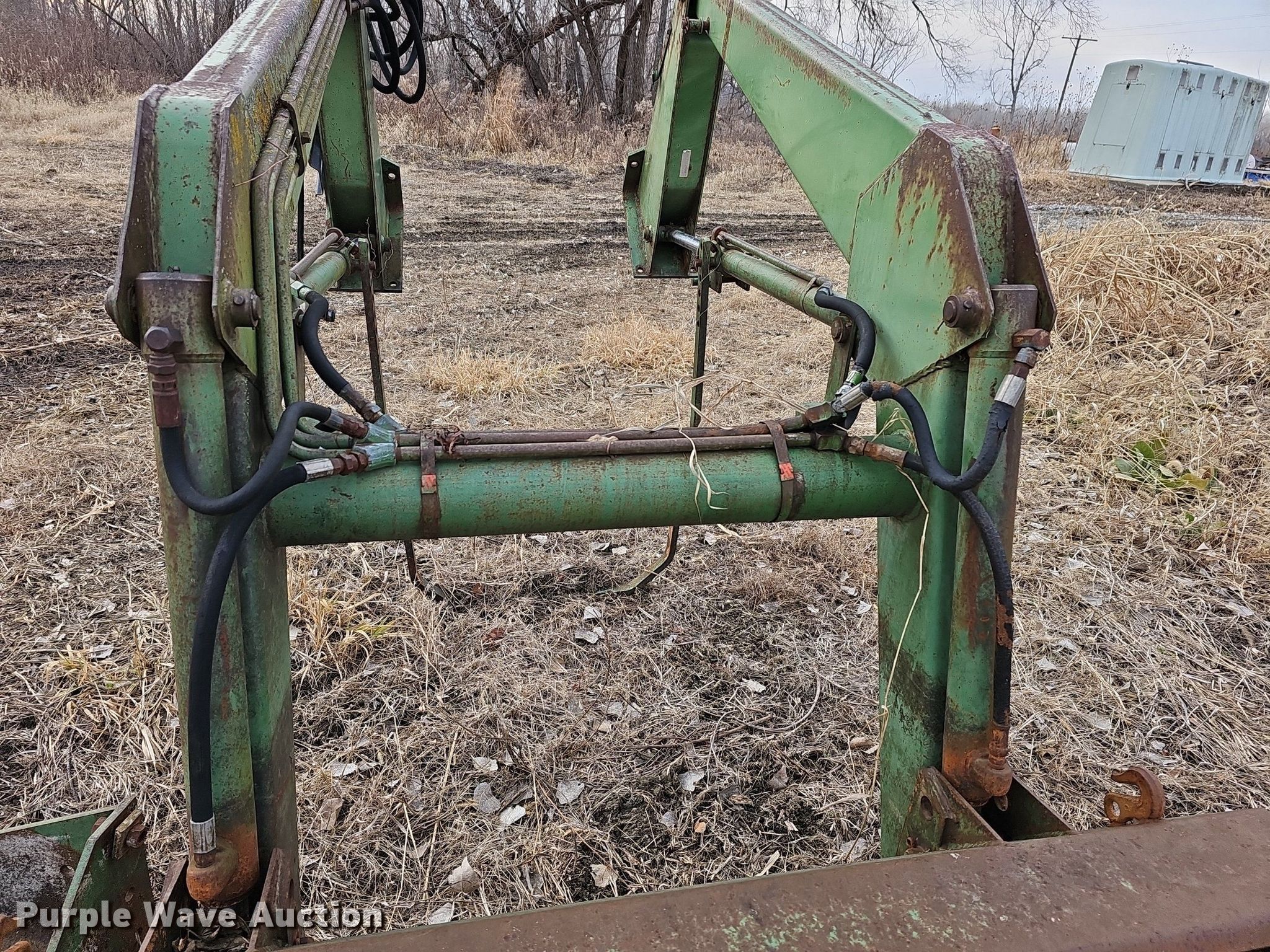 John Deere 145 loader in Atchison, KS Item NE9322 for sale Purple Wave