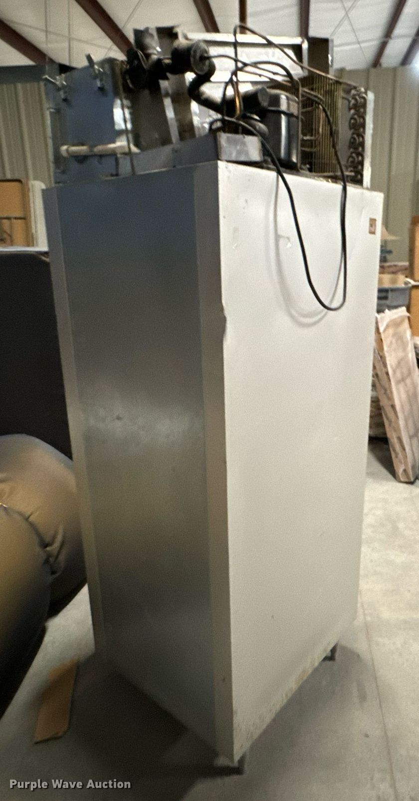 McCall 44020 refrigerator in Cherokee, KS Item OD9875 for sale