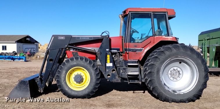 image for item DK8957 1995 Case IH 7220  MFWD tractor
