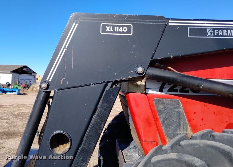 image for item DK8957 1995 Case IH 7220  MFWD tractor