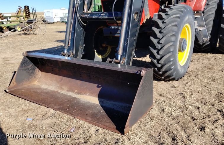 image for item DK8957 1995 Case IH 7220  MFWD tractor