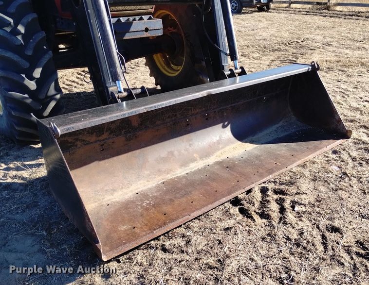 image for item DK8957 1995 Case IH 7220  MFWD tractor