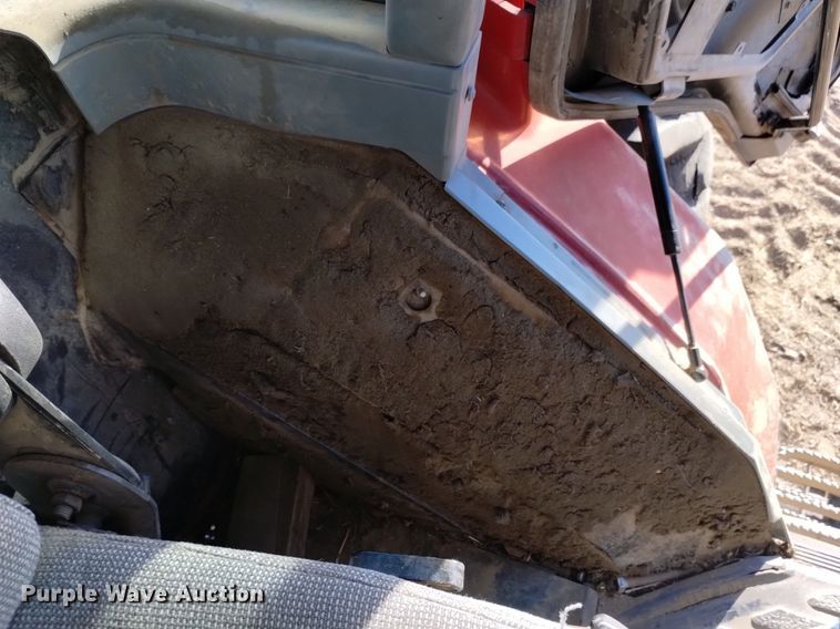 image for item DK8957 1995 Case IH 7220  MFWD tractor