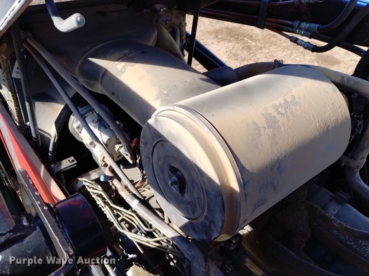 image for item DK8957 1995 Case IH 7220  MFWD tractor