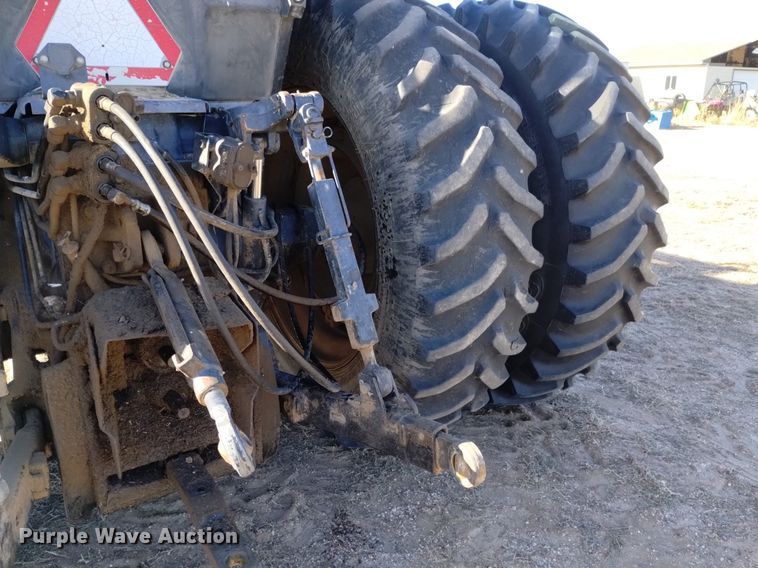 image for item DK8957 1995 Case IH 7220  MFWD tractor