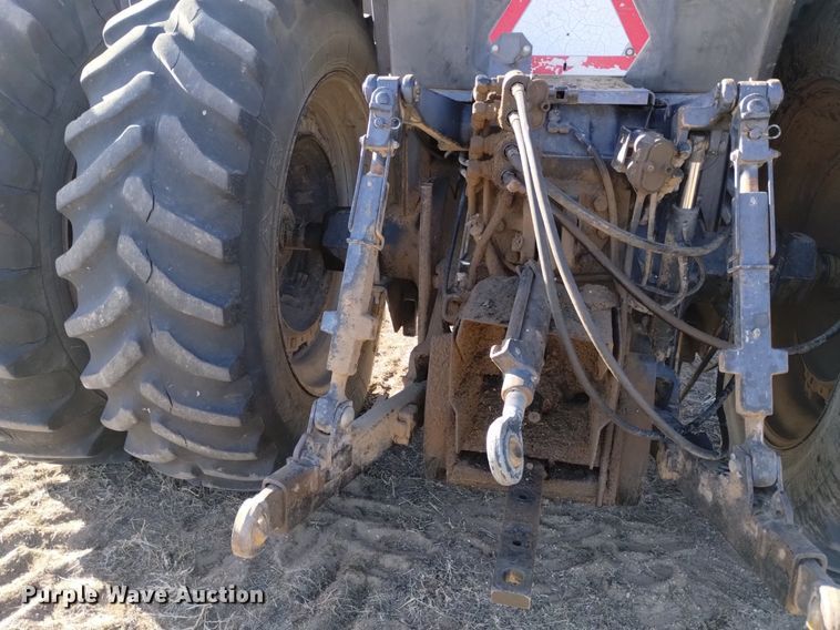 image for item DK8957 1995 Case IH 7220  MFWD tractor