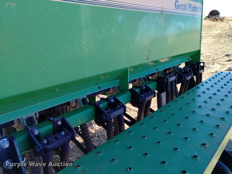 image for item DK8960 Great Plains Solid Stand 30  grain drill