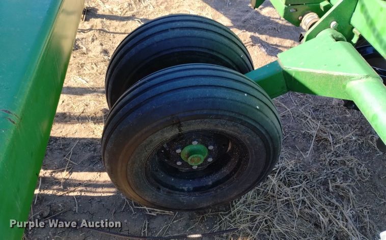 image for item DK8960 Great Plains Solid Stand 30  grain drill