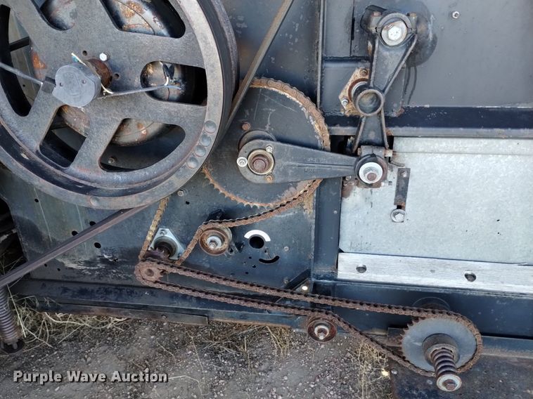 image for item DK8964 Gleaner L3  combine