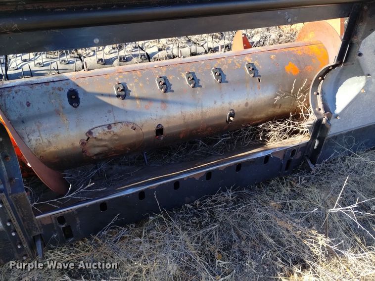 image for item DK8964 Gleaner L3  combine