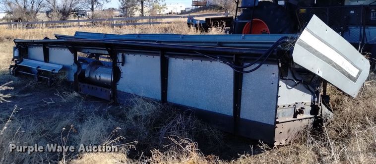 image for item DK8964 Gleaner L3  combine