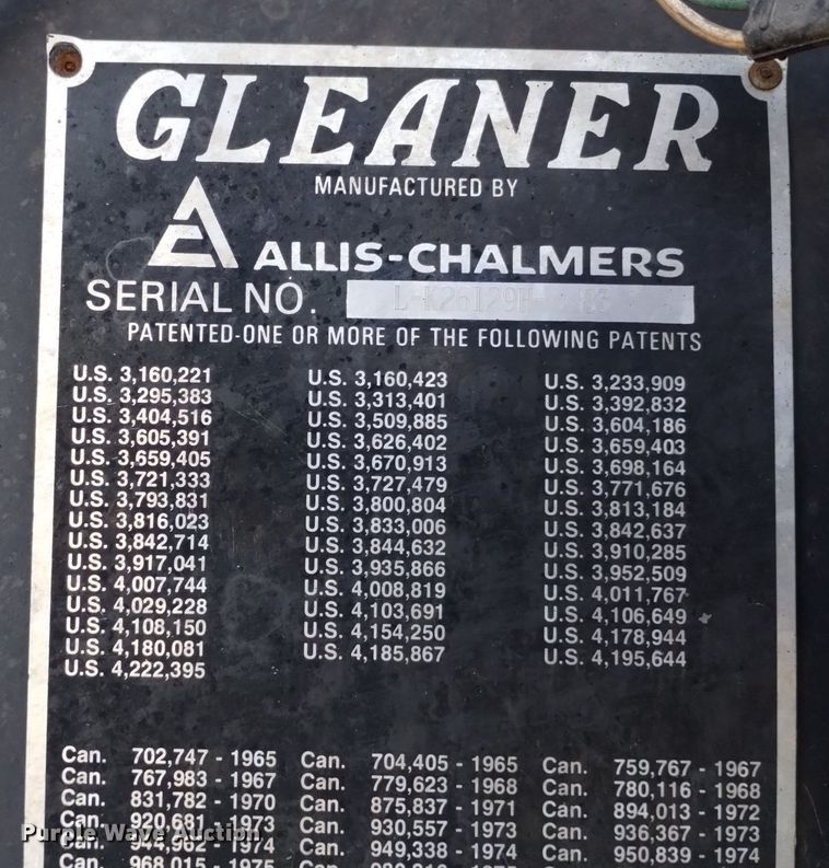 image for item DK8964 Gleaner L3  combine