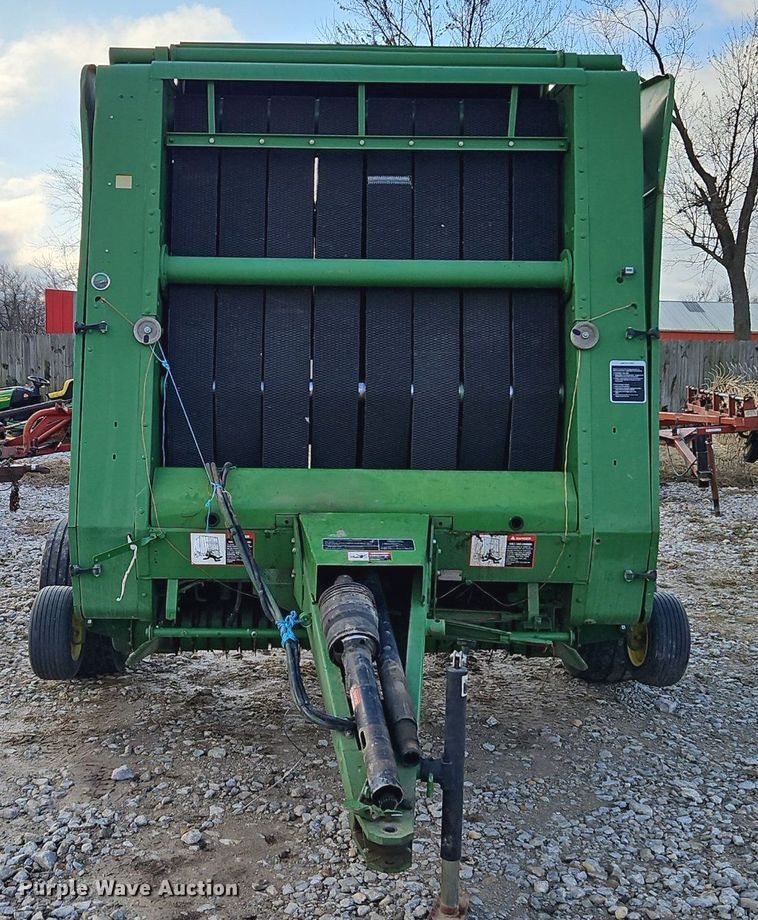 image for item DN7178 1995 John Deere 535  round baler