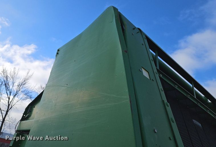 image for item DN7178 1995 John Deere 535  round baler