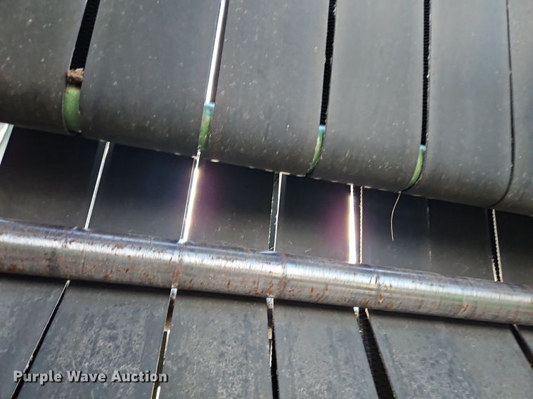 image for item DN7178 1995 John Deere 535  round baler