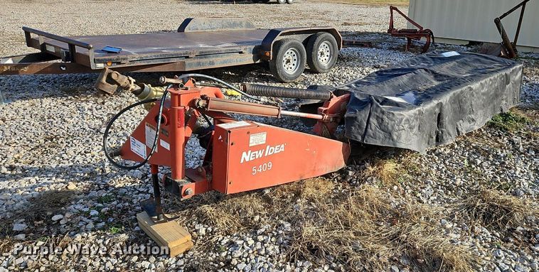 image for item DN7179 AGCO New Idea 5409  disc mower