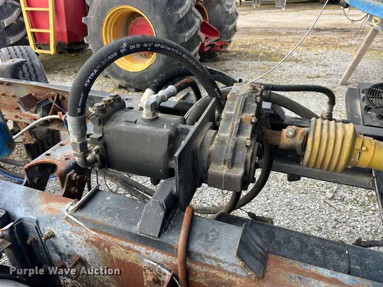 image for item DP2182 2002 International 8100  feed mixer chassis