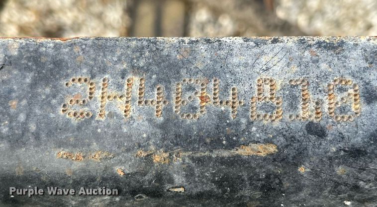 image for item DP2182 2002 International 8100  feed mixer chassis