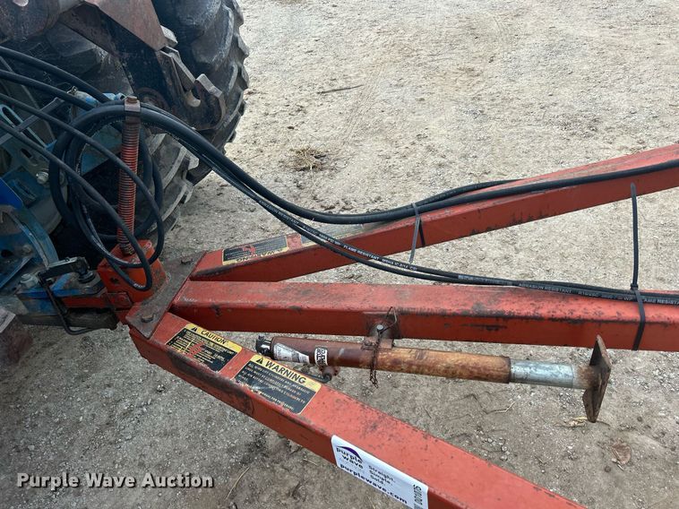 image for item DQ1076 Hesston 2210  field cultivator