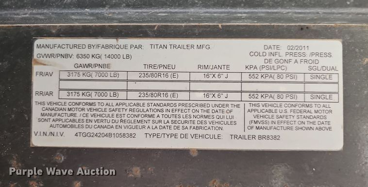 image for item DQ8563 2011 Titan BR8382  livestock trailer
