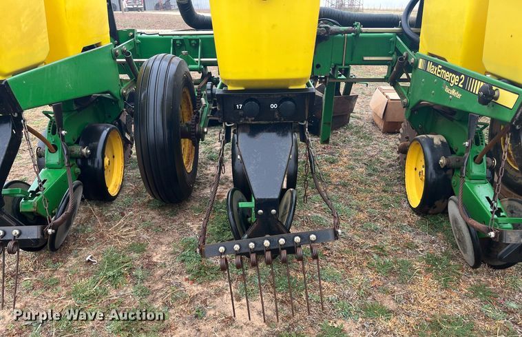 image for item EI0558 John Deere 7300 MaxEmerge 2  planter