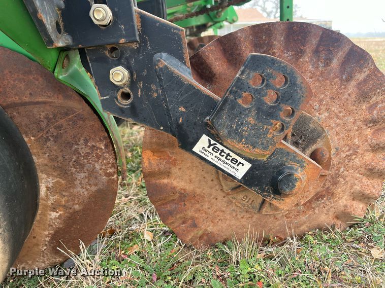 image for item EI0558 John Deere 7300 MaxEmerge 2  planter