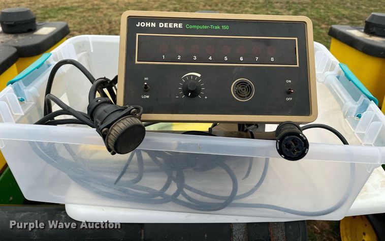 image for item EI0558 John Deere 7300 MaxEmerge 2  planter