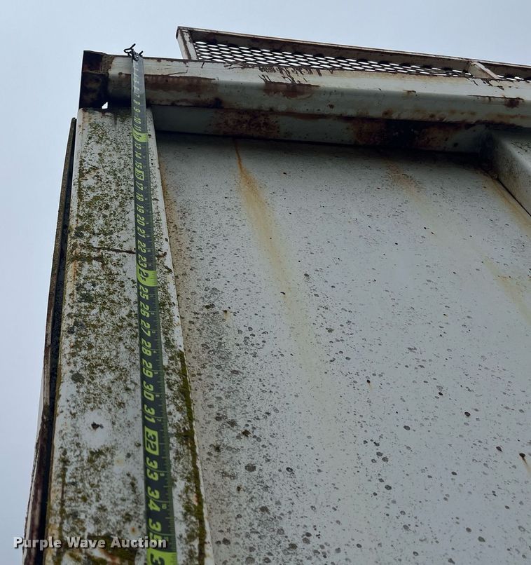 image for item EI0561 Grain truck bed